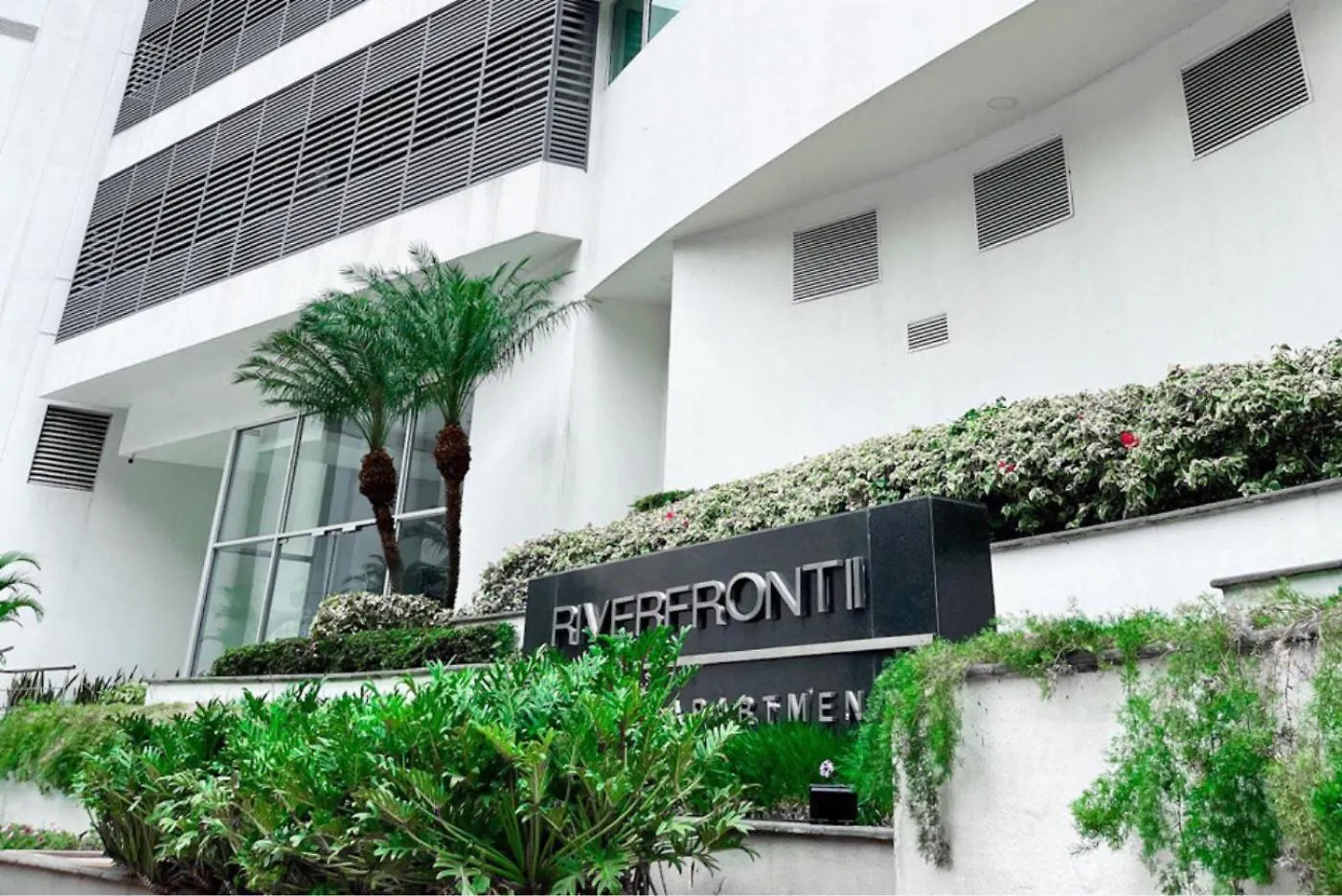 Apartment Lujoso Depa Con Piscina - Jacuzzi Y Vista Al Rio Desde La Habitacion Guayaquil