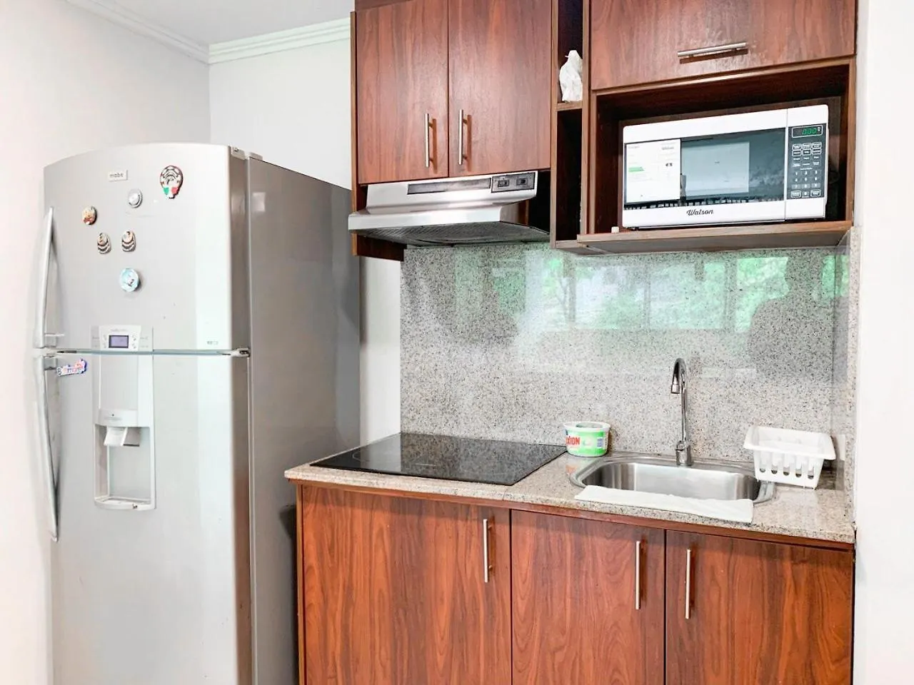 Lujoso Depa Con Piscina - Jacuzzi Y Vista Al Rio Desde La Habitacion Guayaquil Apartment