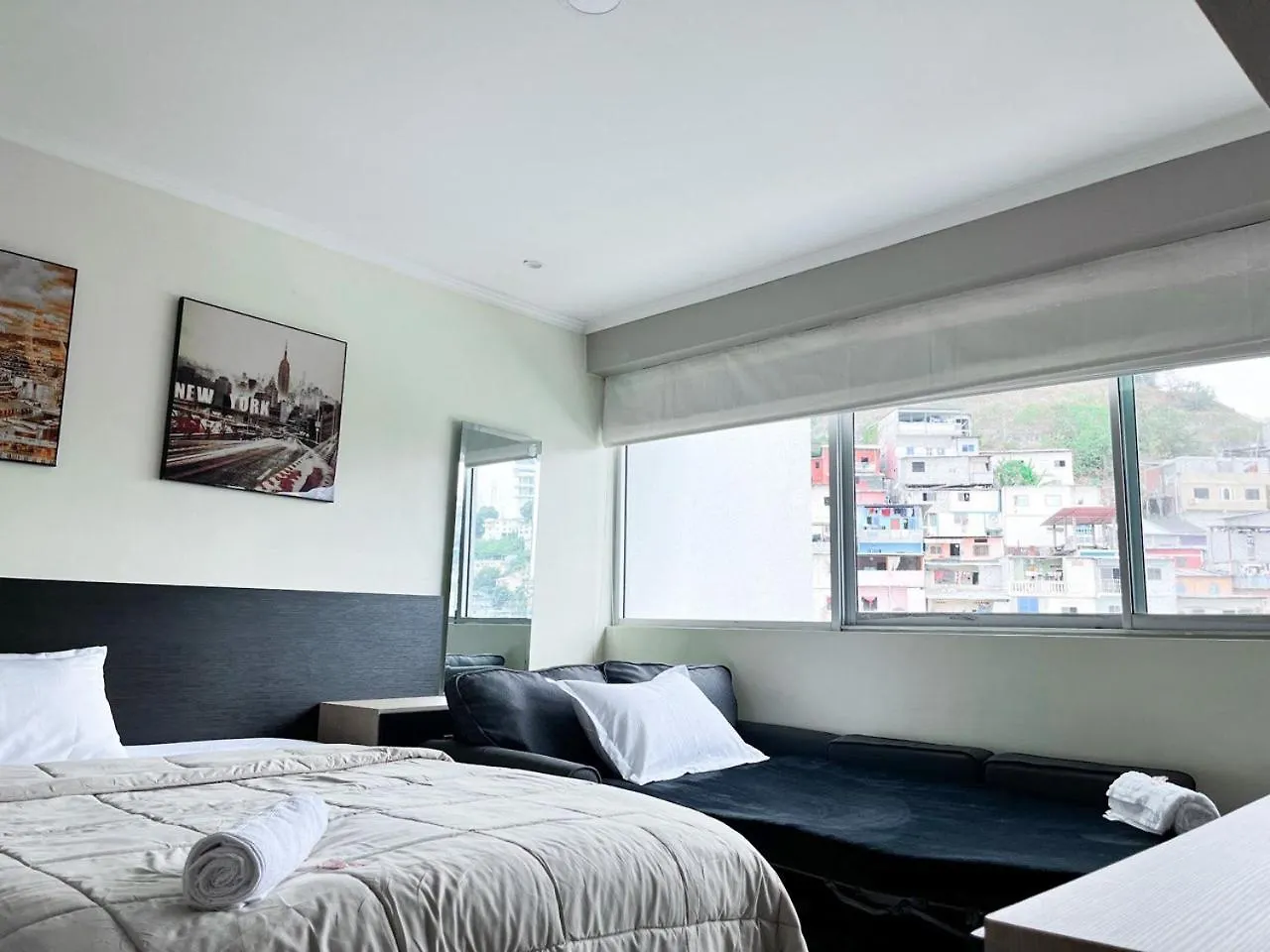 Lujoso Depa Con Piscina - Jacuzzi Y Vista Al Rio Desde La Habitacion Guayaquil